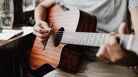 How to Play Country Music: A Deeper Dive into the Folk Heart of the Genres